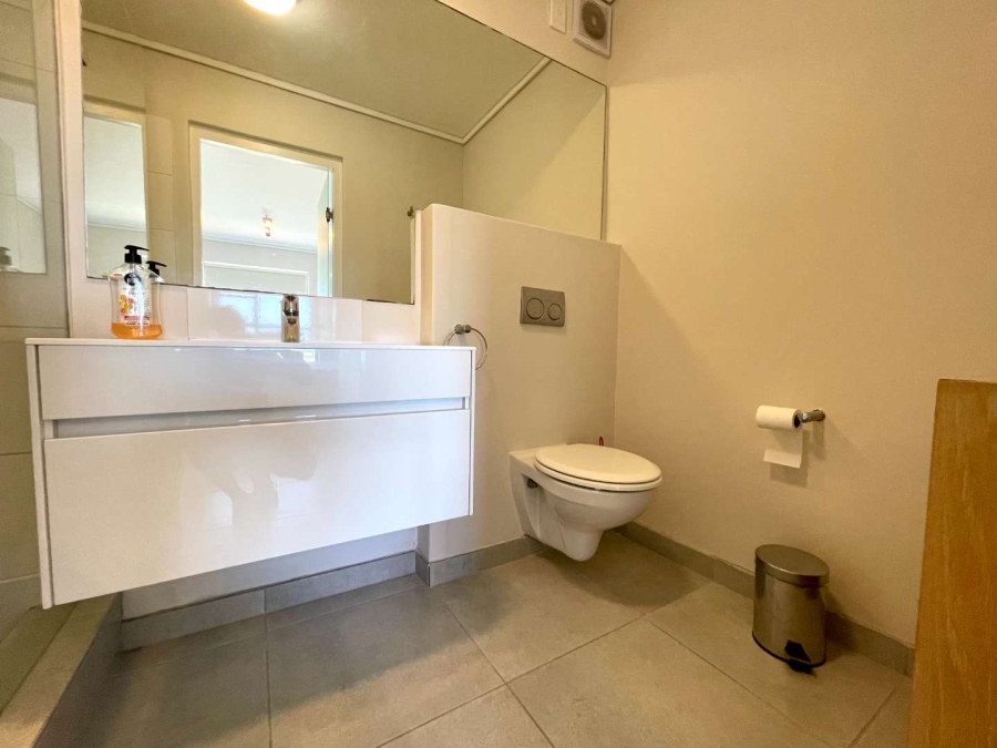 To Let 2 Bedroom Property for Rent in Milnerton Western Cape